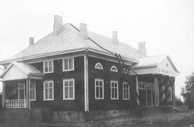 Vanha kuva seurakunta talosta.